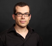 Er lebt und arbeitet in Berlin. - panagiotis_iliopoulos